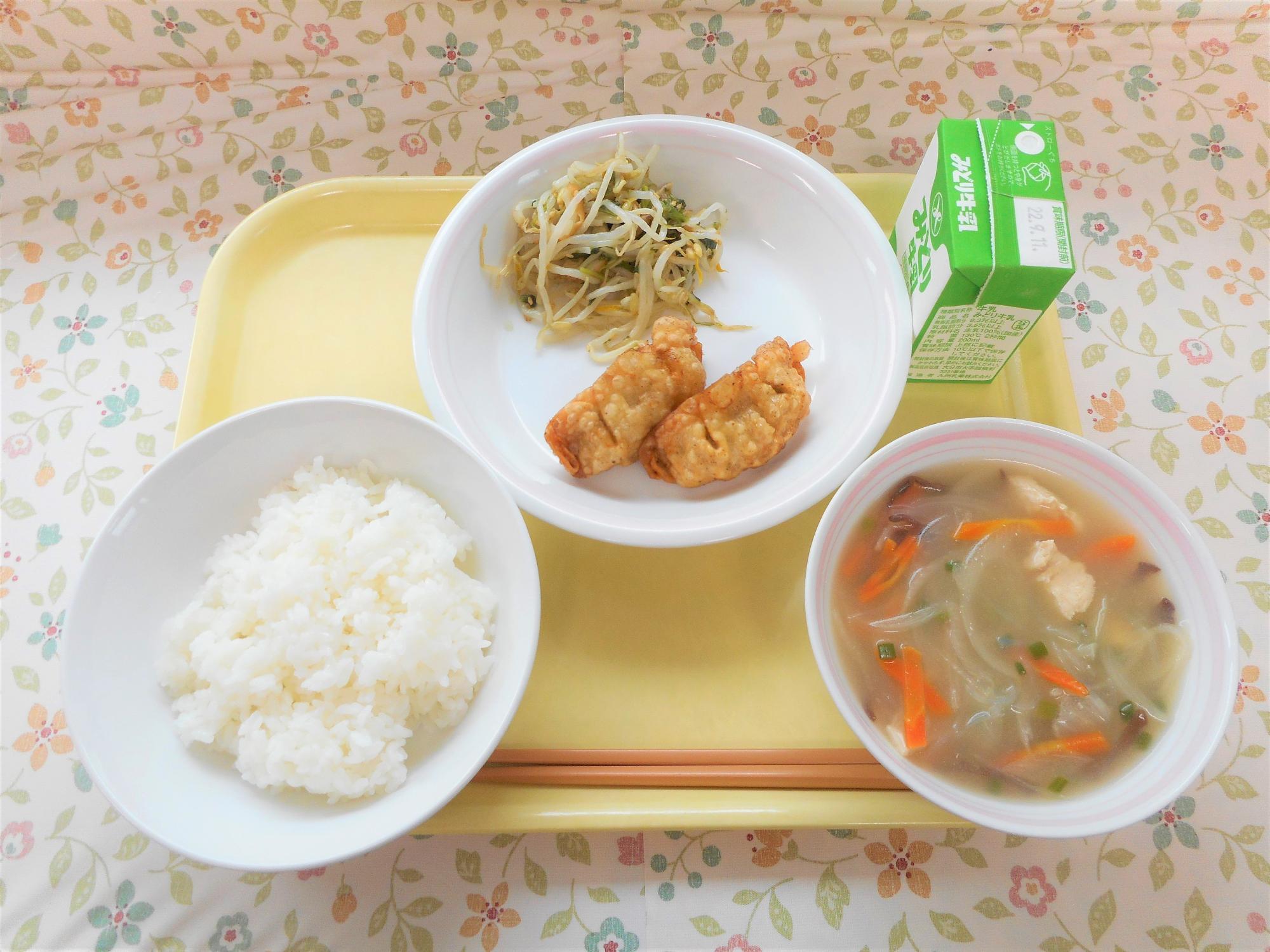 2022年9月2日の給食写真