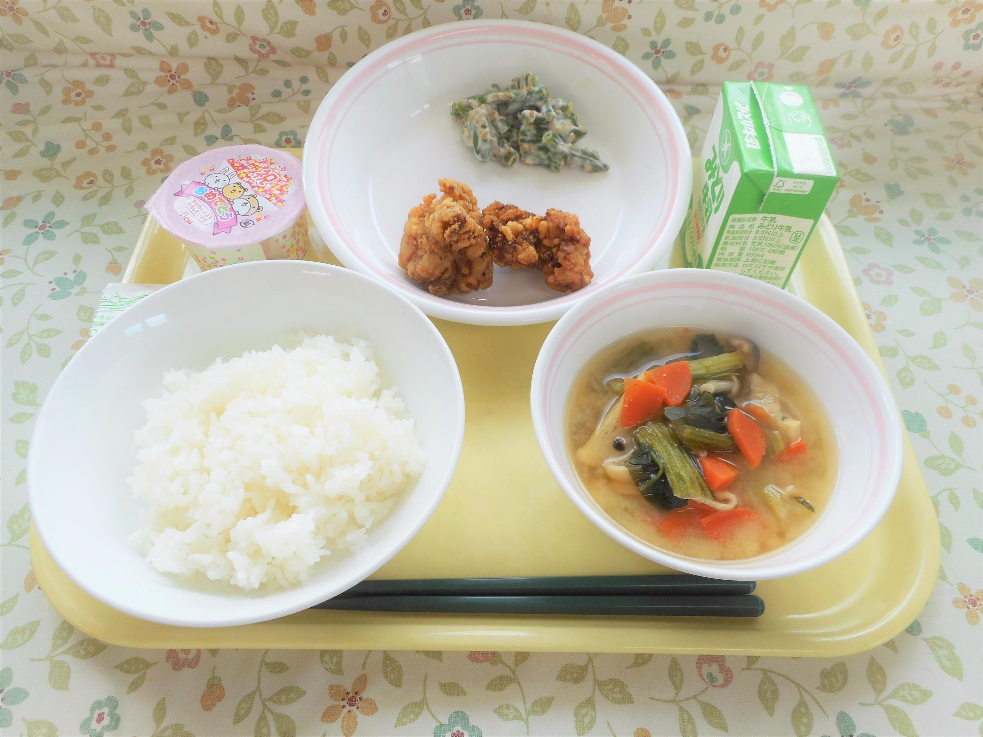 2025年4月14日の給食写真