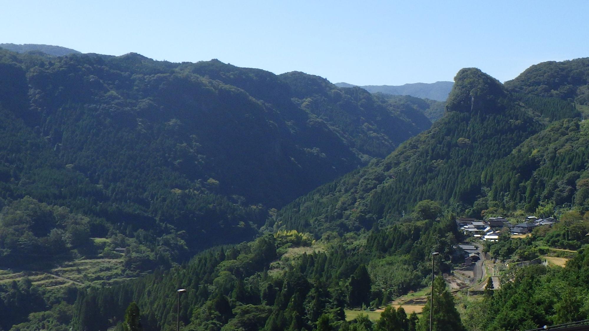 西椎屋の景(マチュピチュの景)