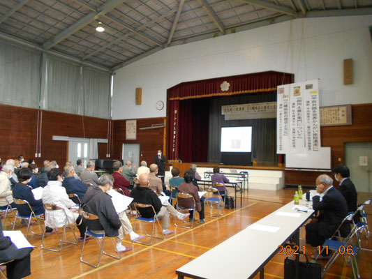 八幡小学校で八幡文化講演会を開催しました