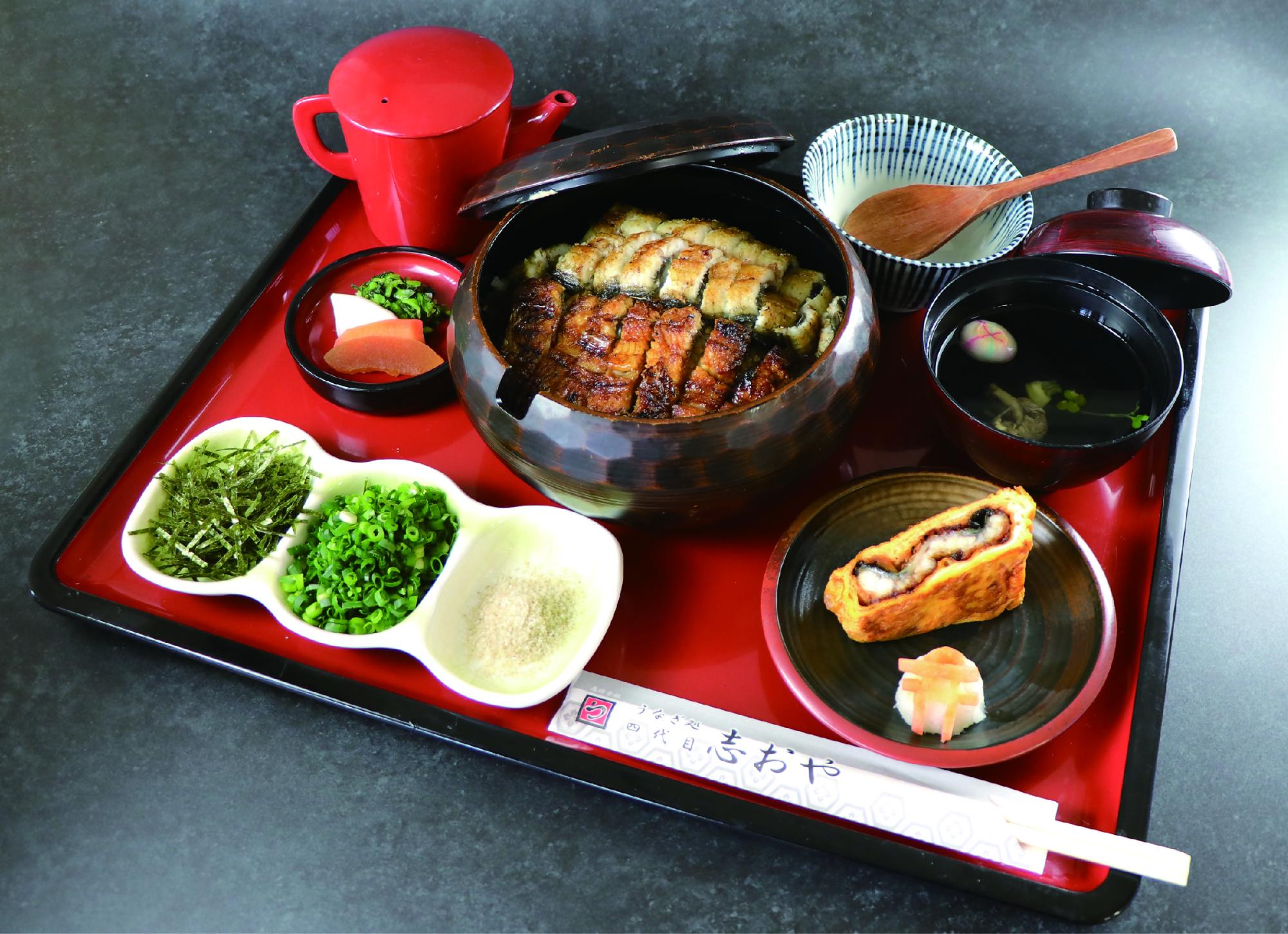 紅白まぶし名産添え