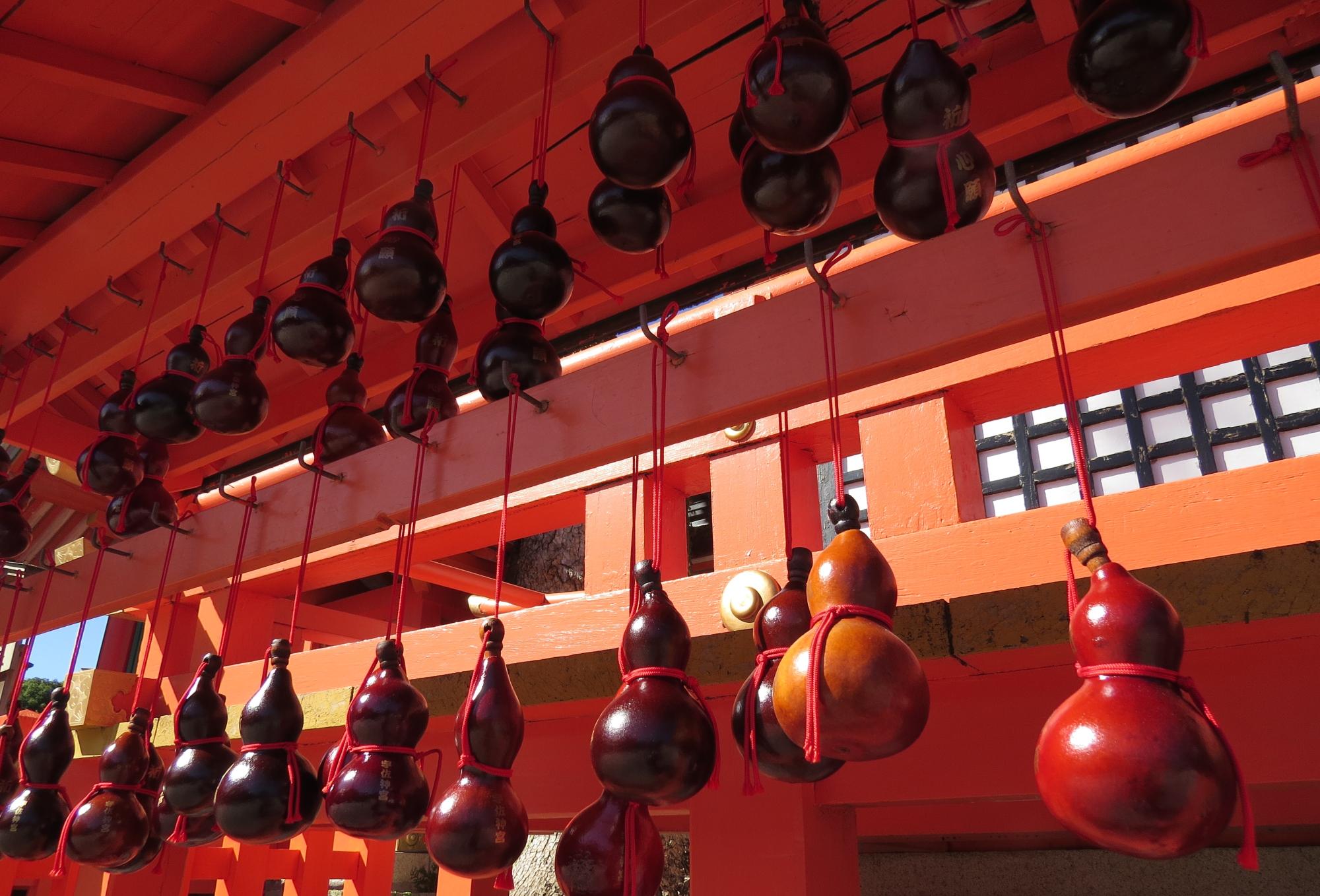 Hanging votive gourds