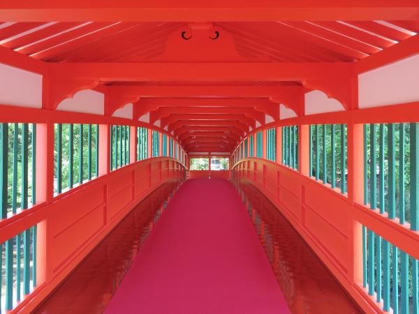 Interior of the Kurehashi Bridge