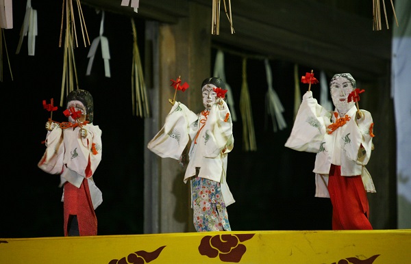 傀儡子の舞（八幡古表神社）