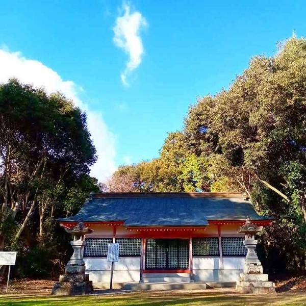 鷹居神社