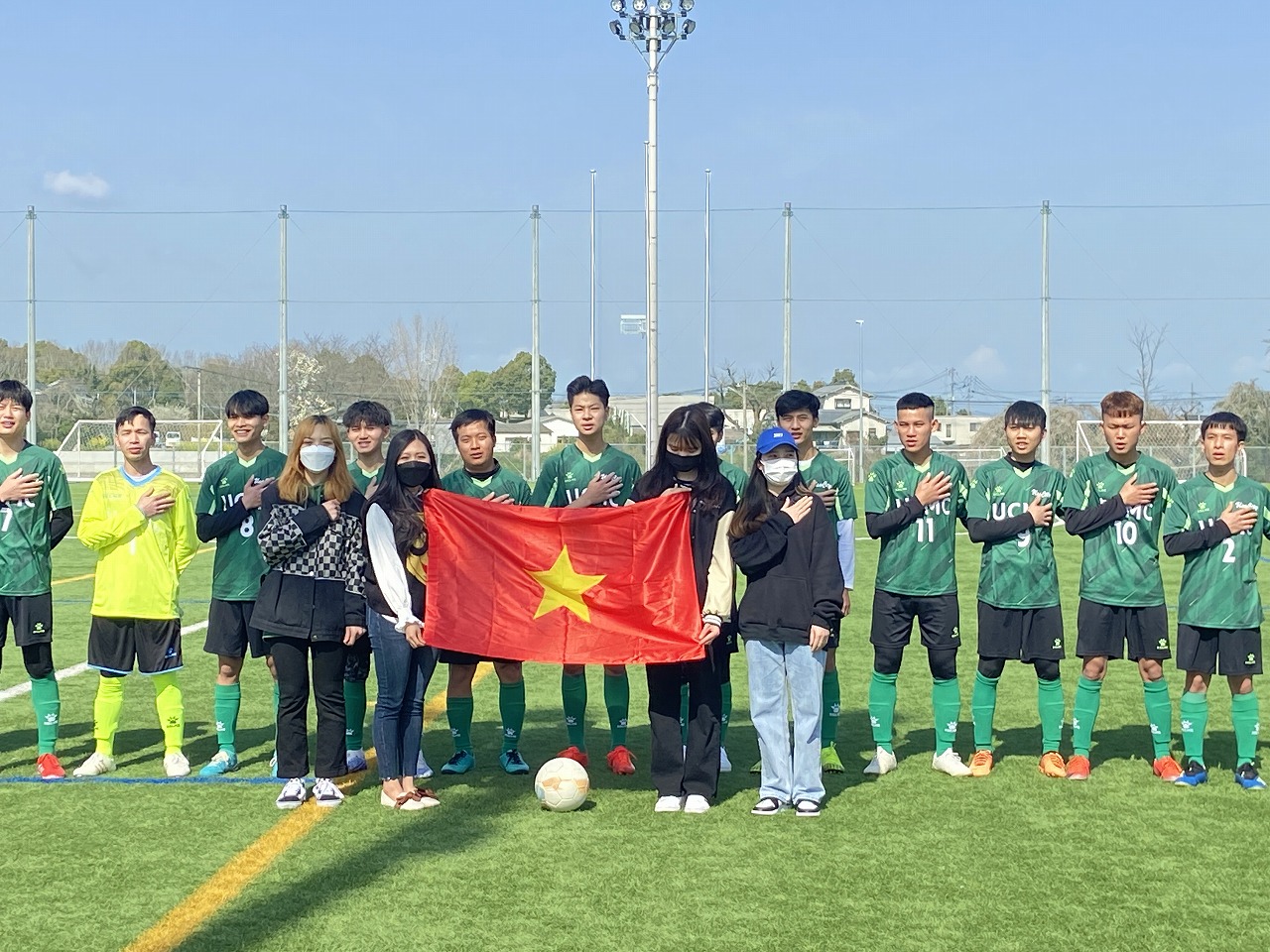 国歌斉唱