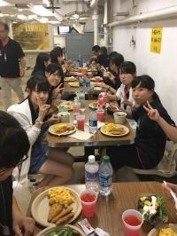 夕食