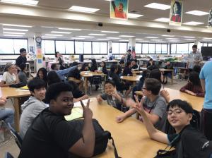 ミリラニ中学校の生徒との触れ合い