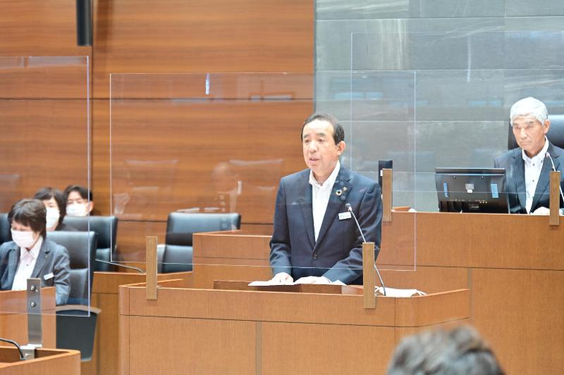 宇佐市長による提案理由説明