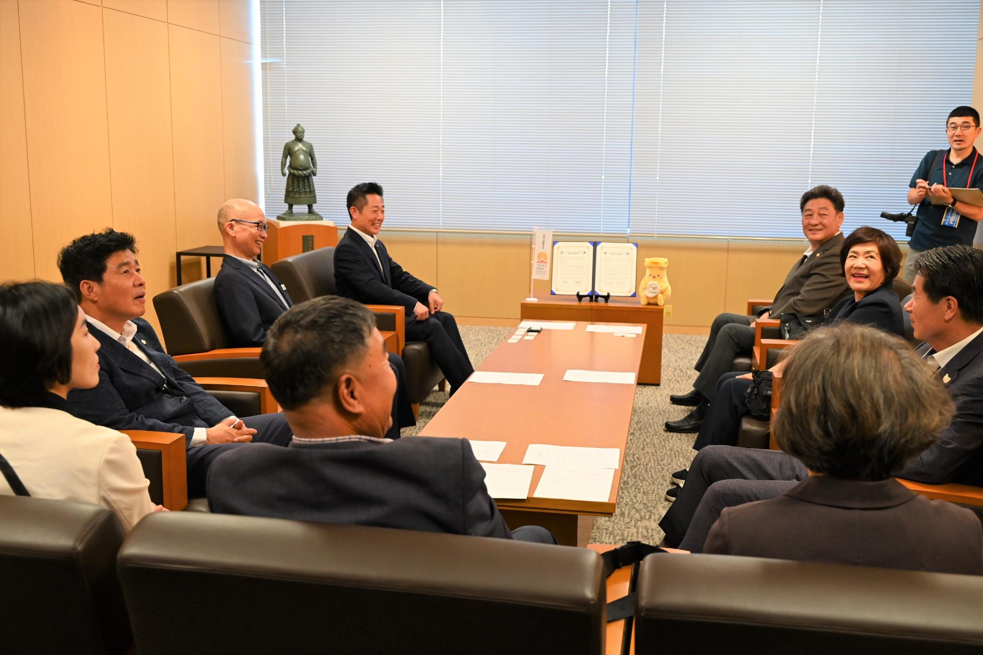 表敬訪問0730
