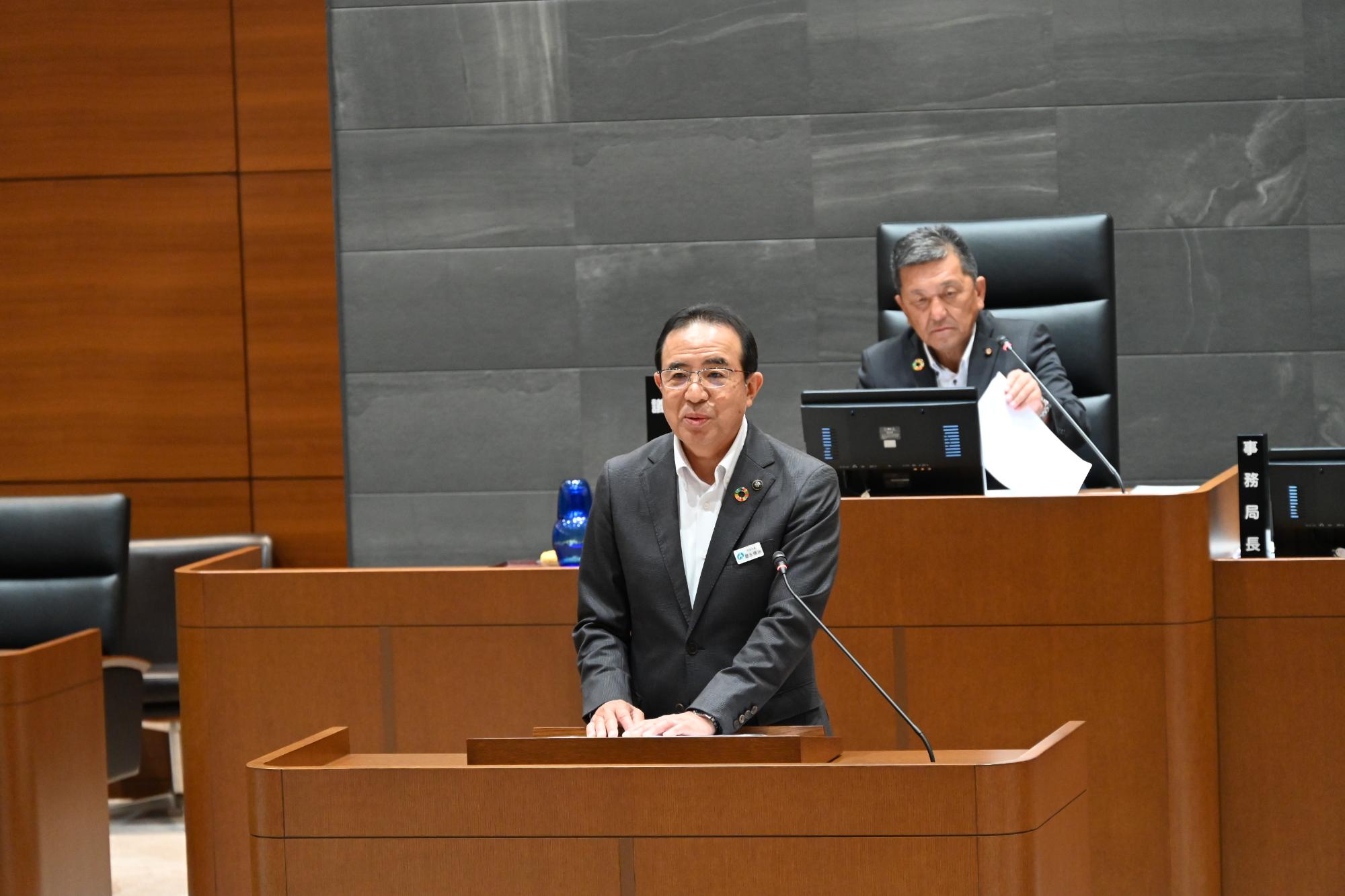 市長による提案理由説明