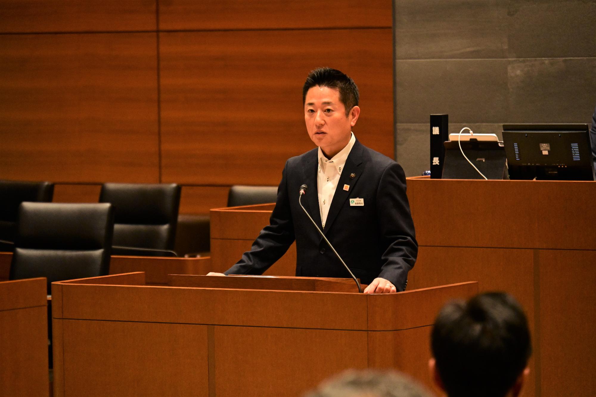 宇佐市議会臨時会0513