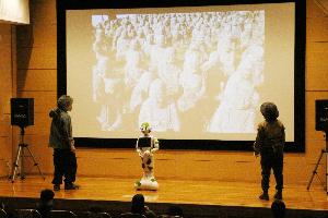 ロボット演劇