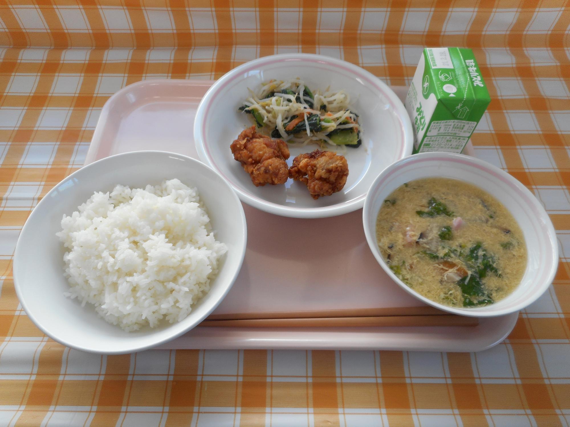 2021年2月19日の給食写真