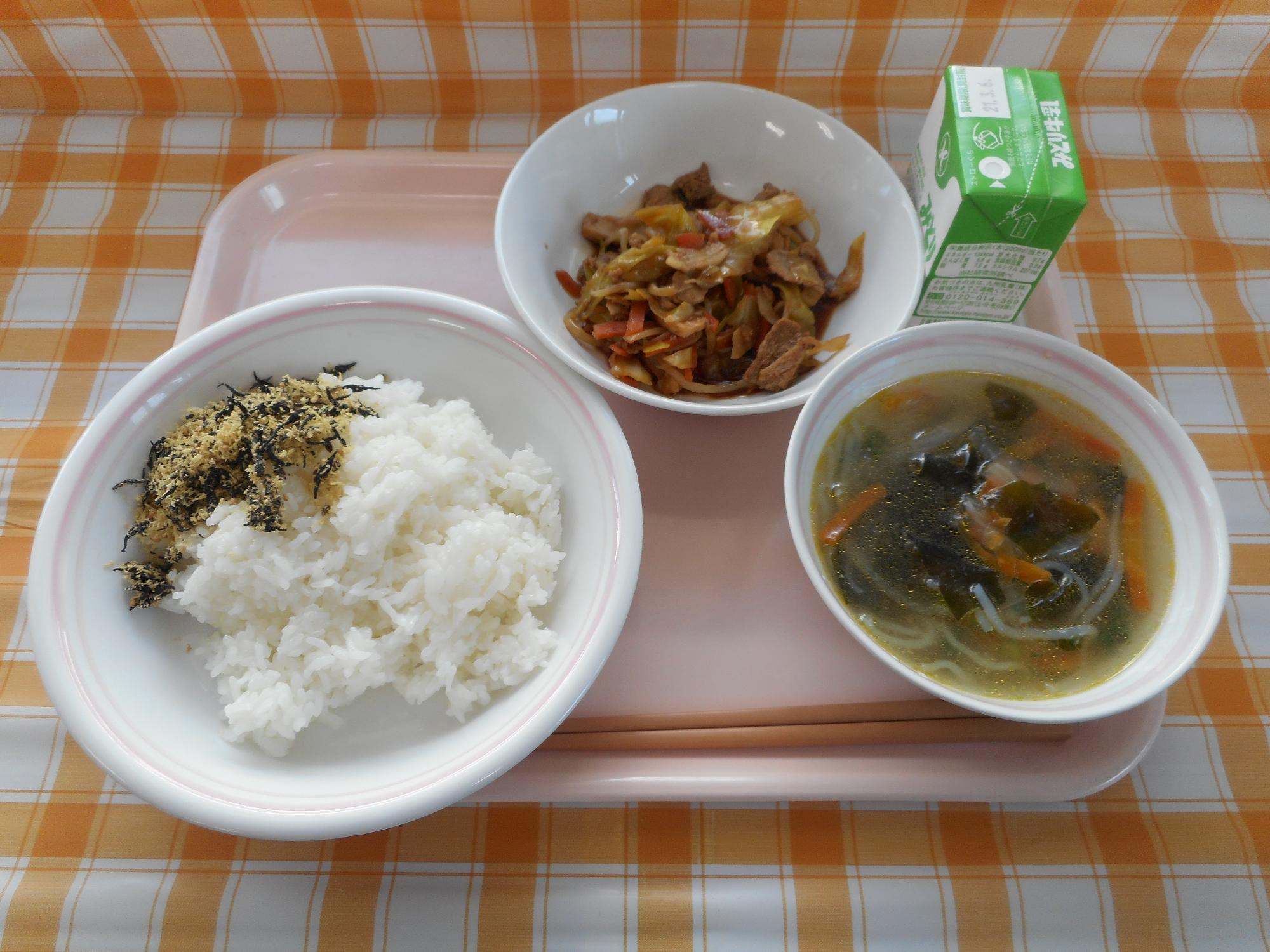2021年2月25日の給食写真
