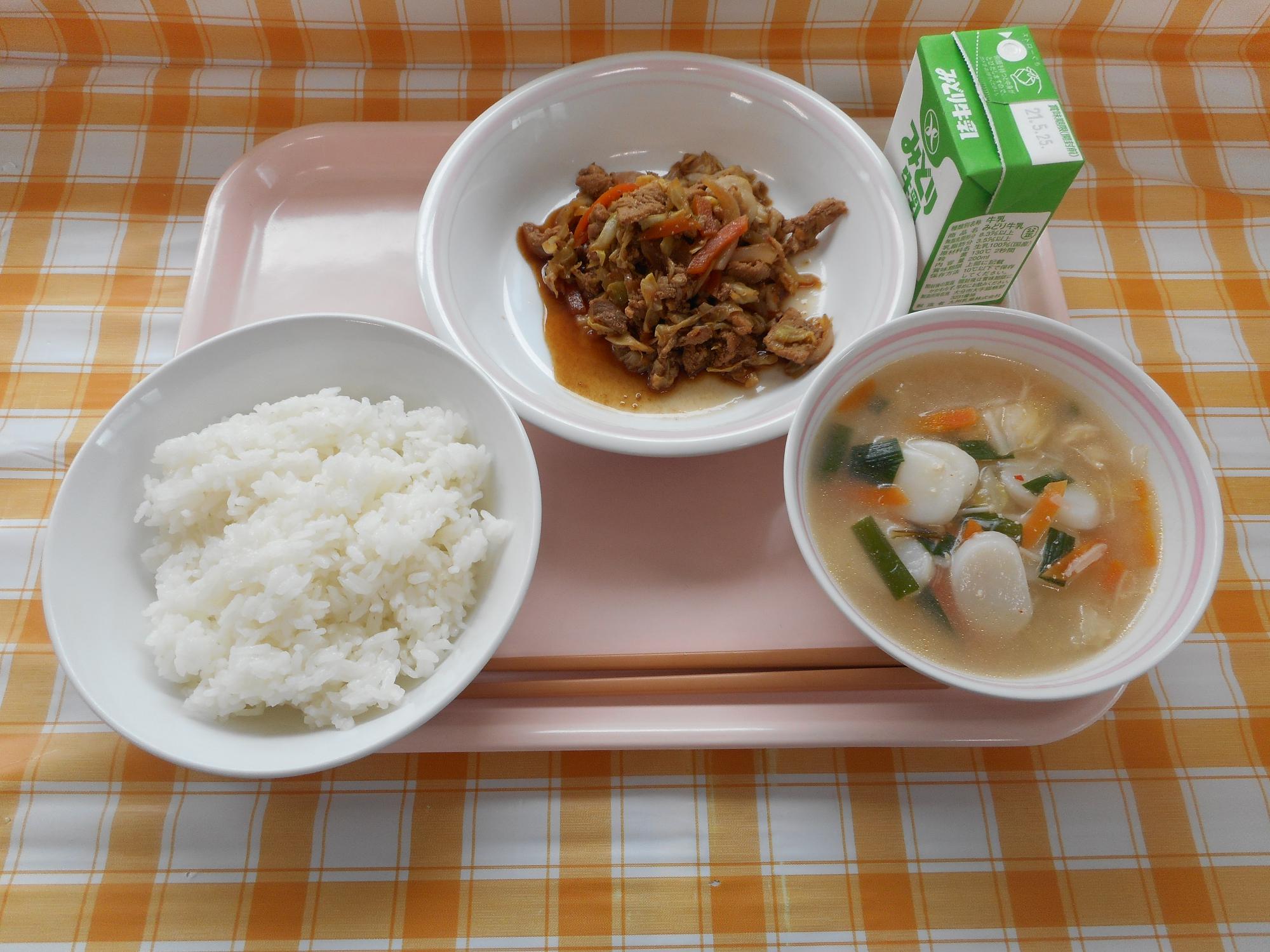 2021年5月17日の給食写真