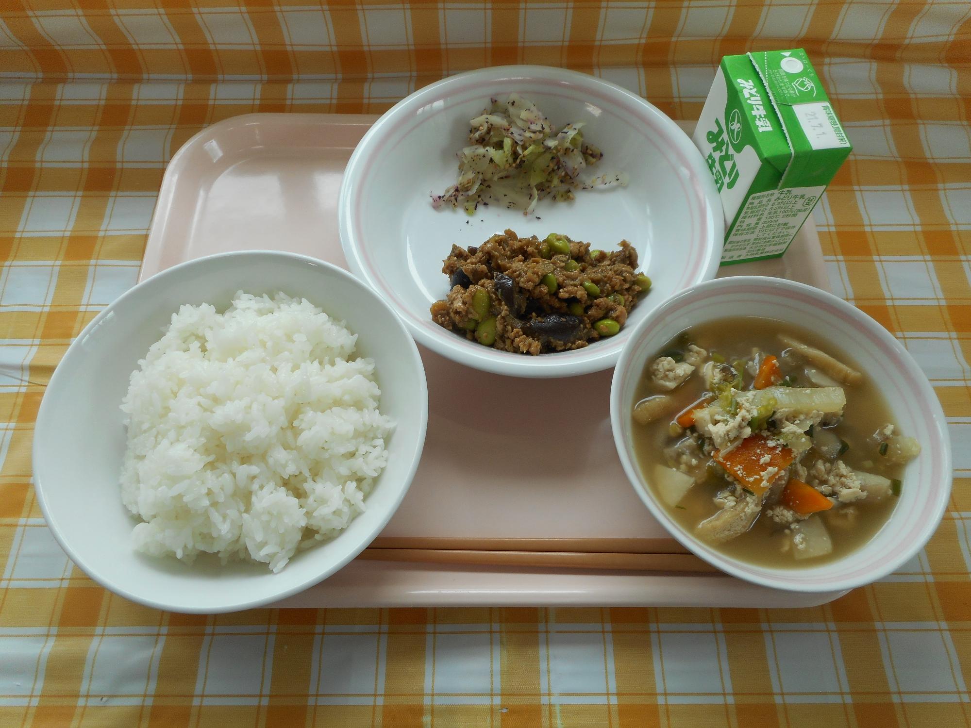 2021年6月22日の給食写真