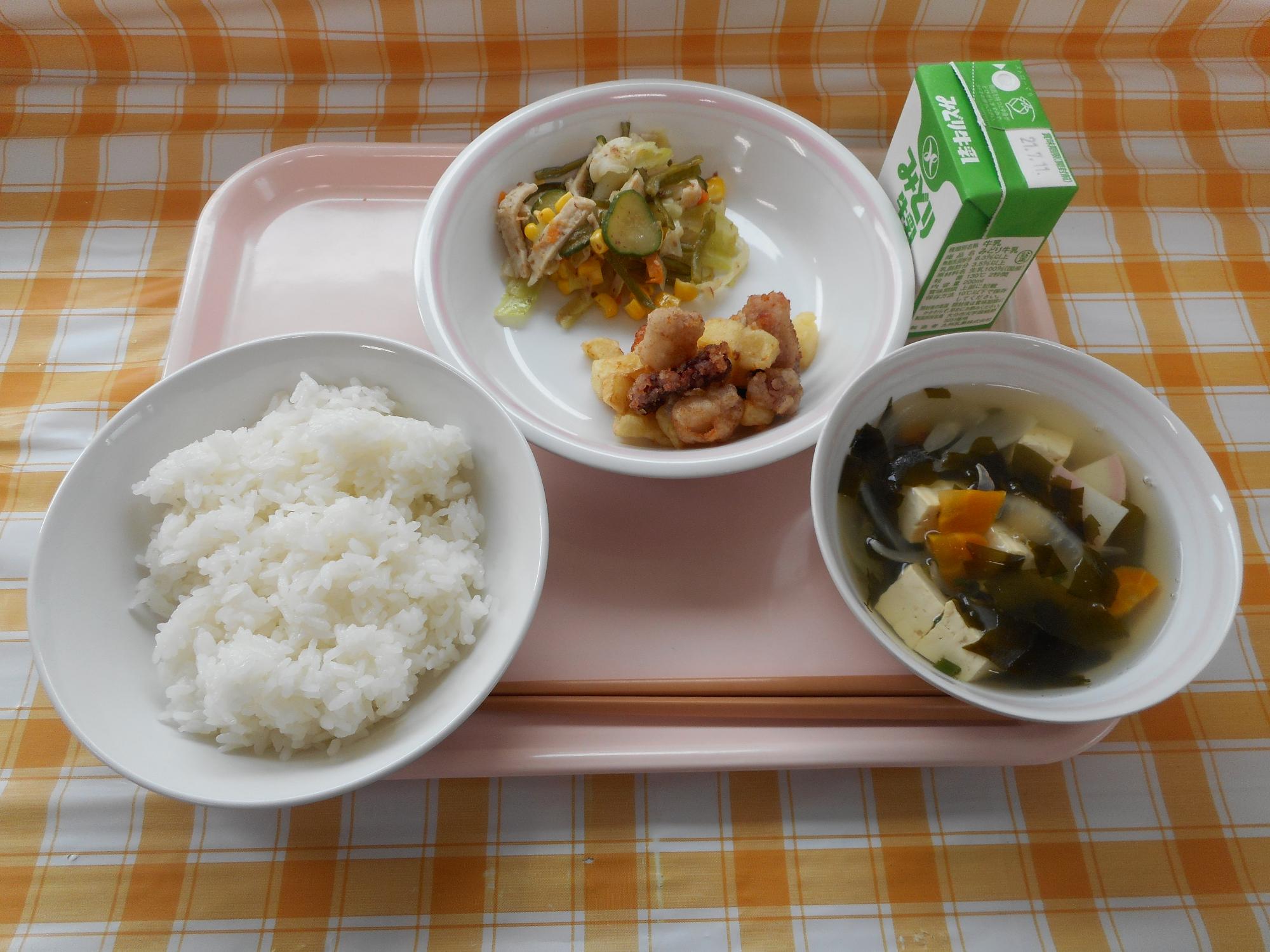 2021年7月2日の給食写真