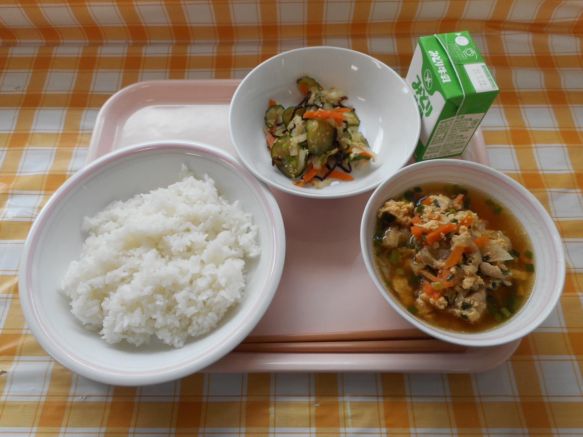 2021年7月13日の給食写真