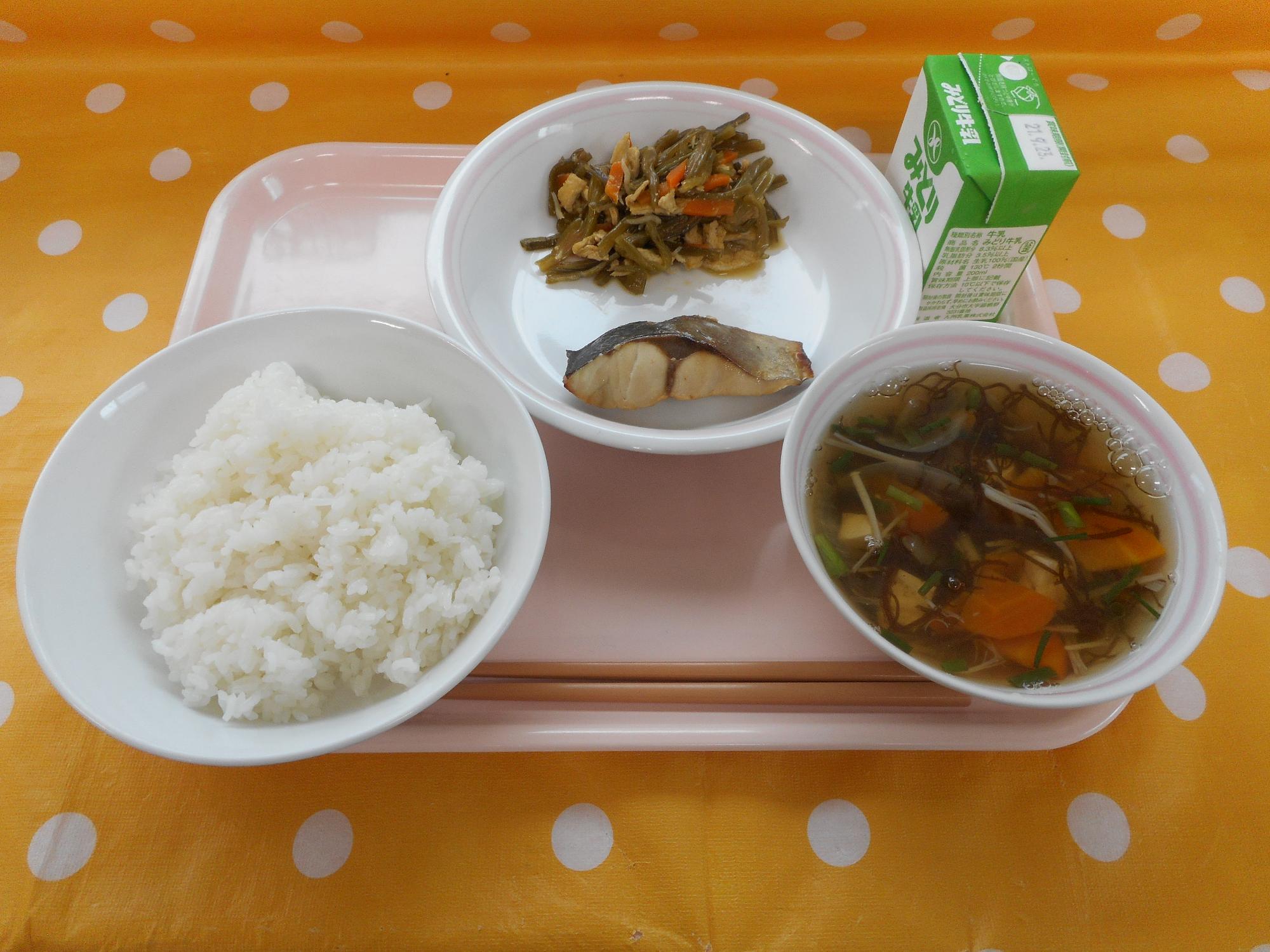 2021年9月14日の給食写真