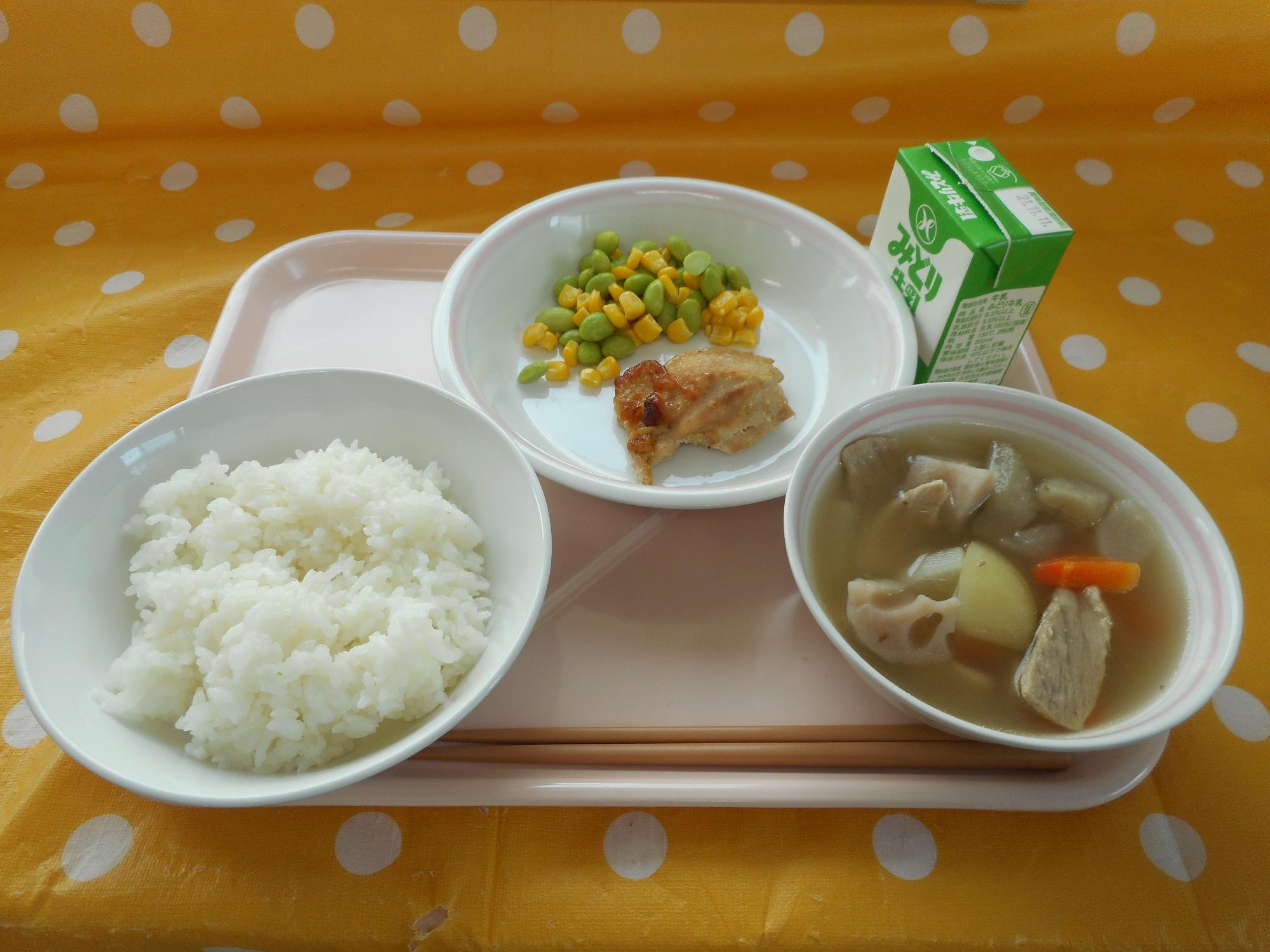2021年11月2日の給食写真