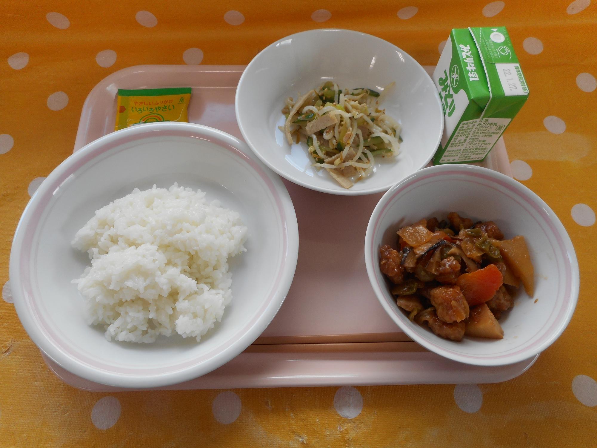 2022年1月18日の給食写真