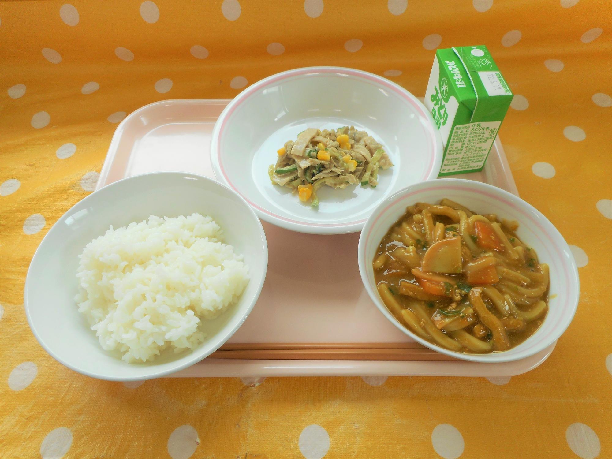 2022年5月9日の給食写真