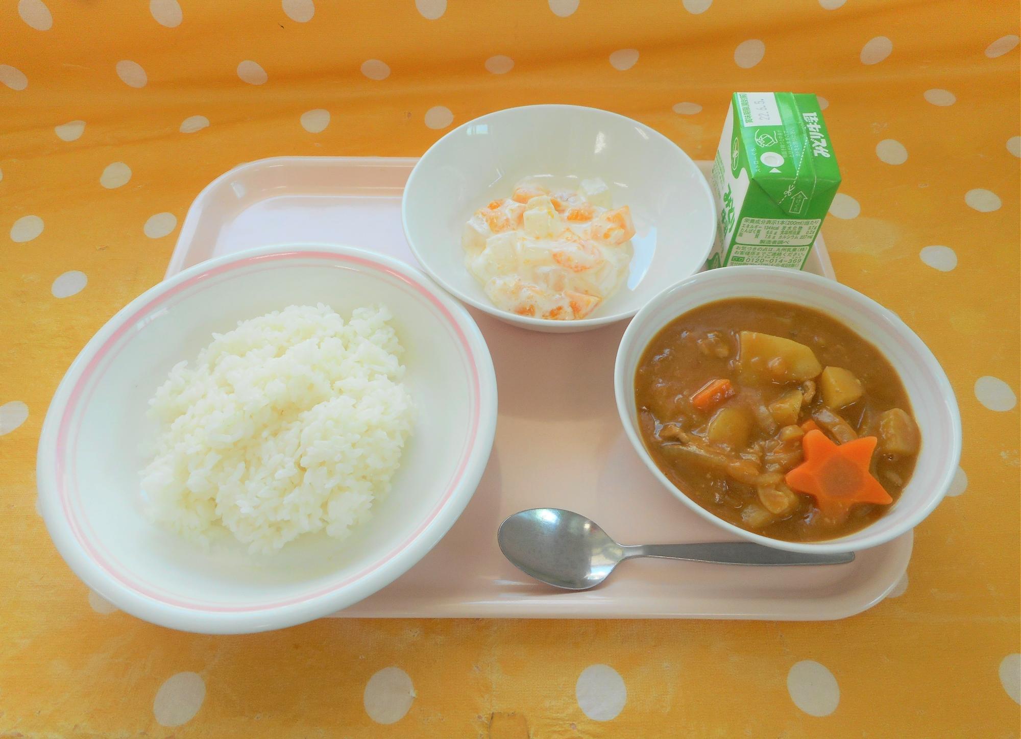 2022年5月27日の給食写真