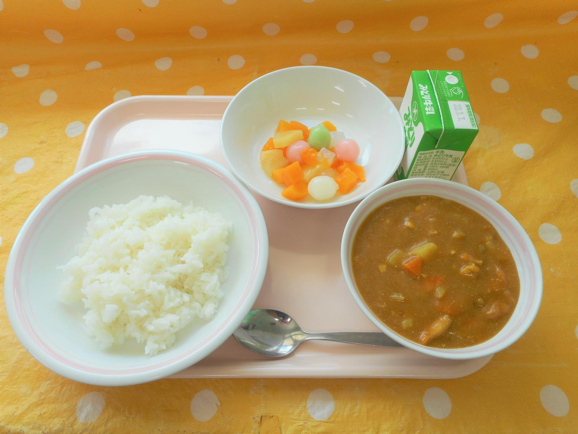 2022年6月28日の給食写真