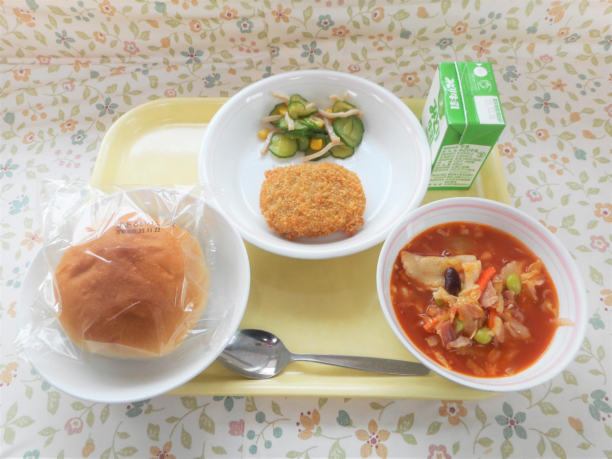 2022年12月7日の給食写真