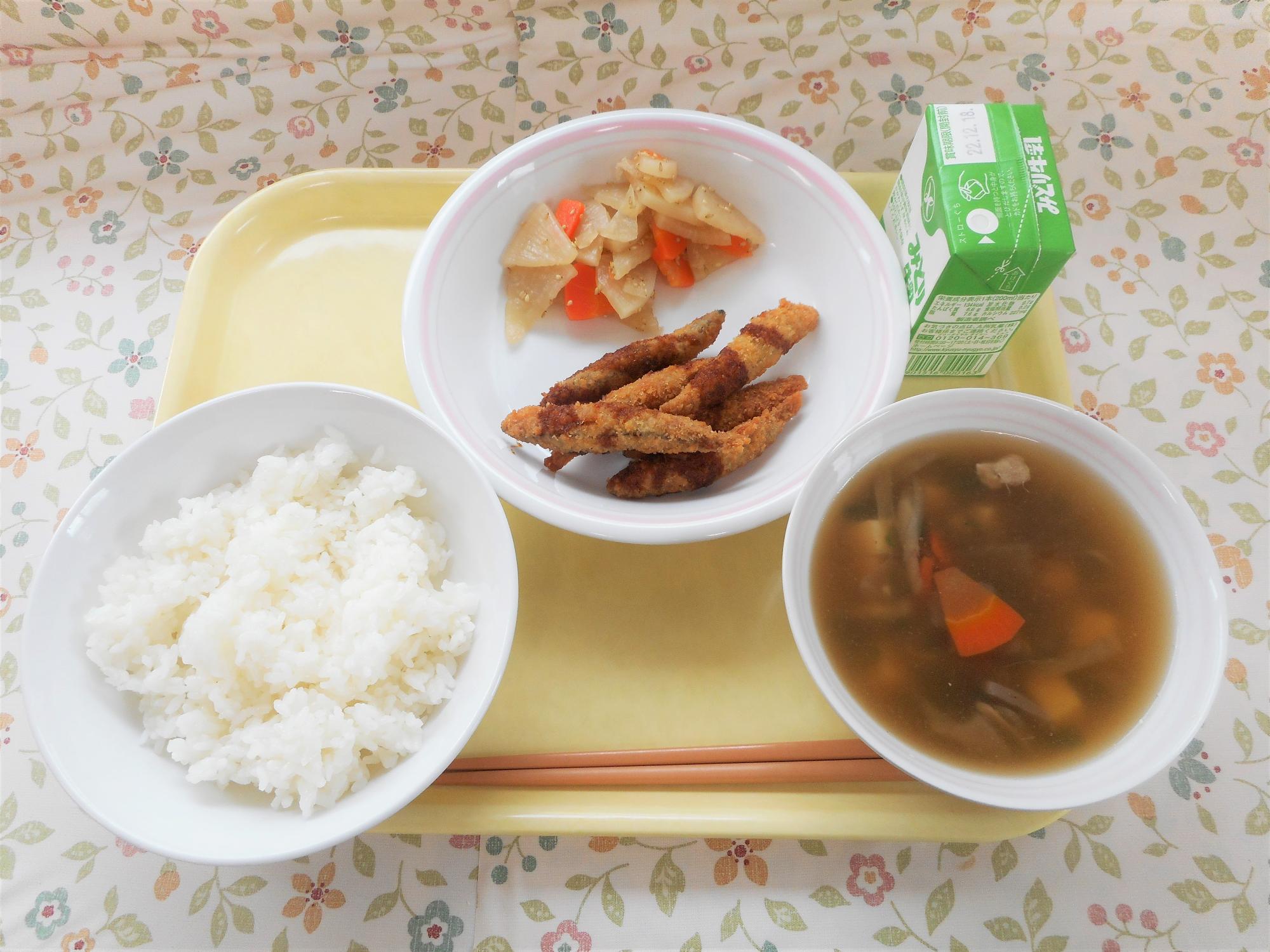 2022年12月9日の給食写真