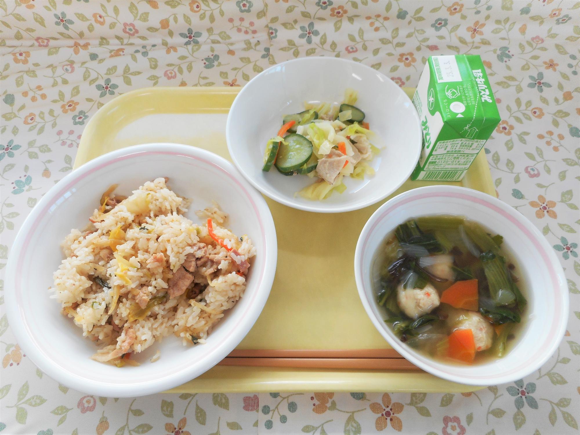 2023年2月22日の給食写真
