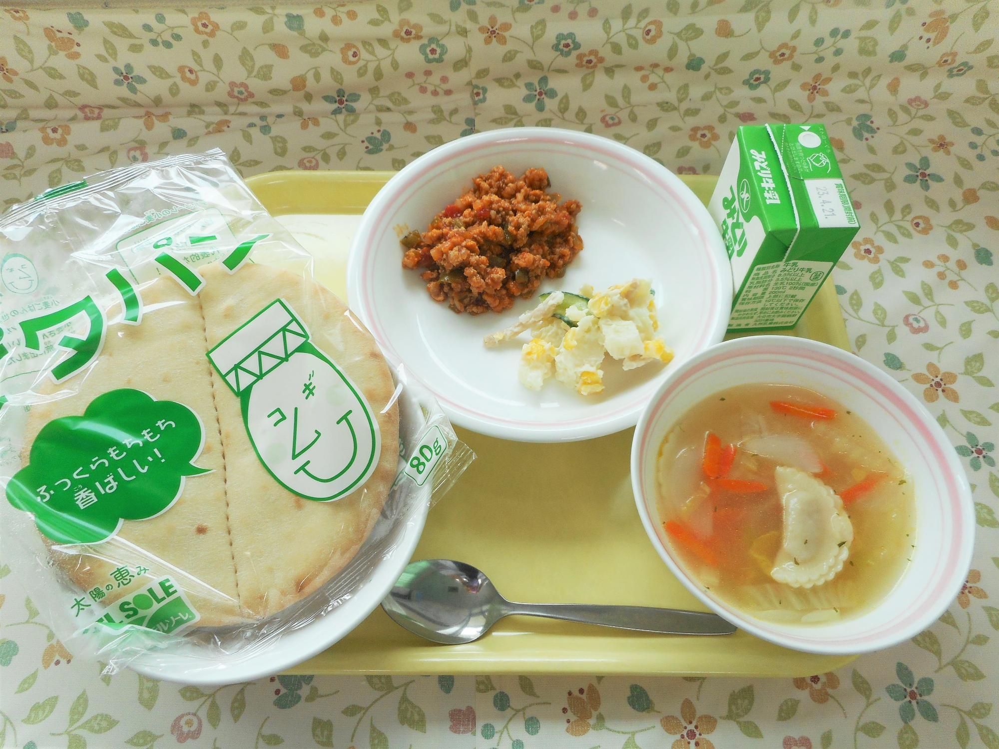 2023年4月12日の給食写真
