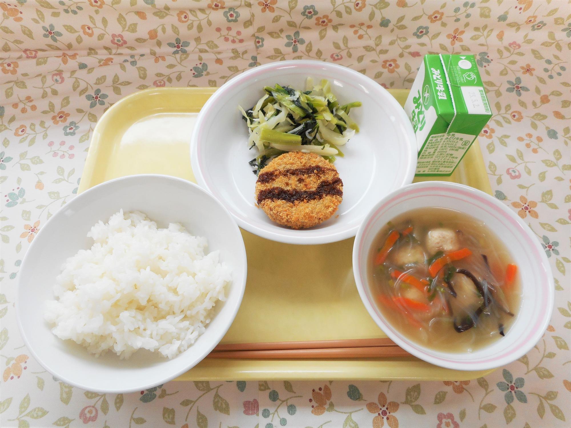 2023年4月24日の給食写真