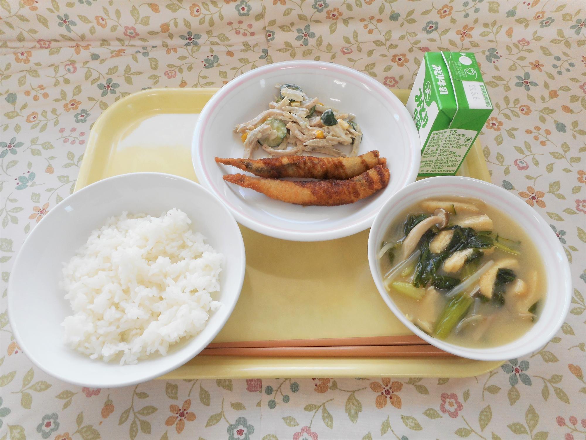 2023年4月27日の給食写真