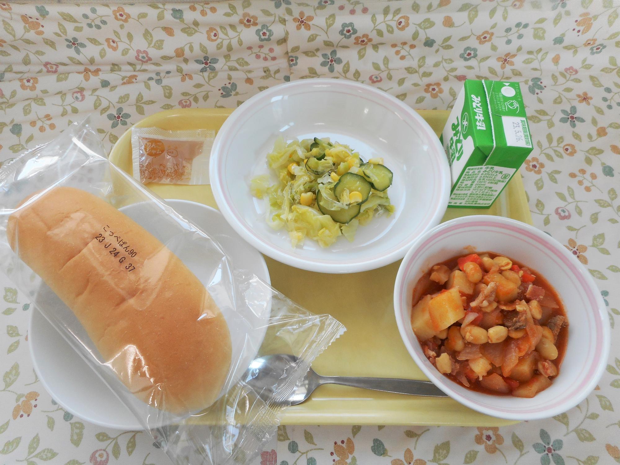 2023年5月17日の給食写真