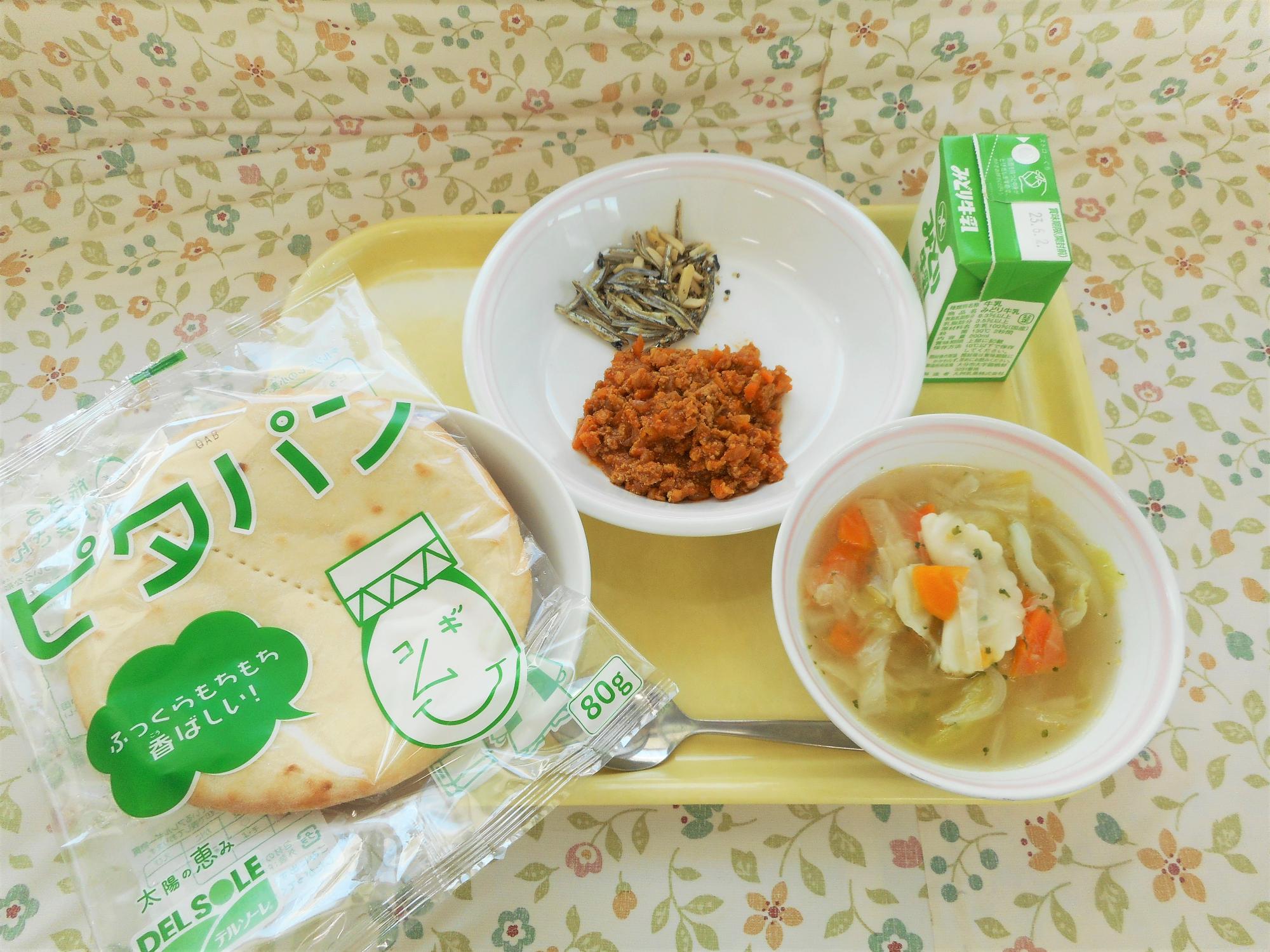 2023年5月24日の給食写真