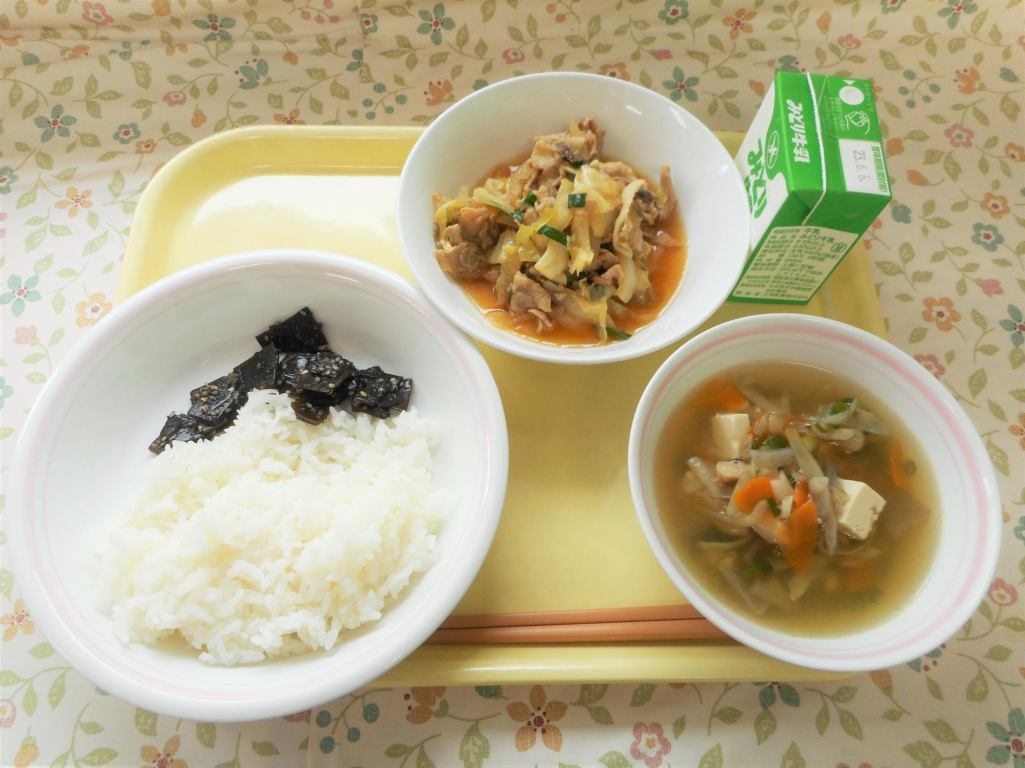 2023年5月29日の給食写真