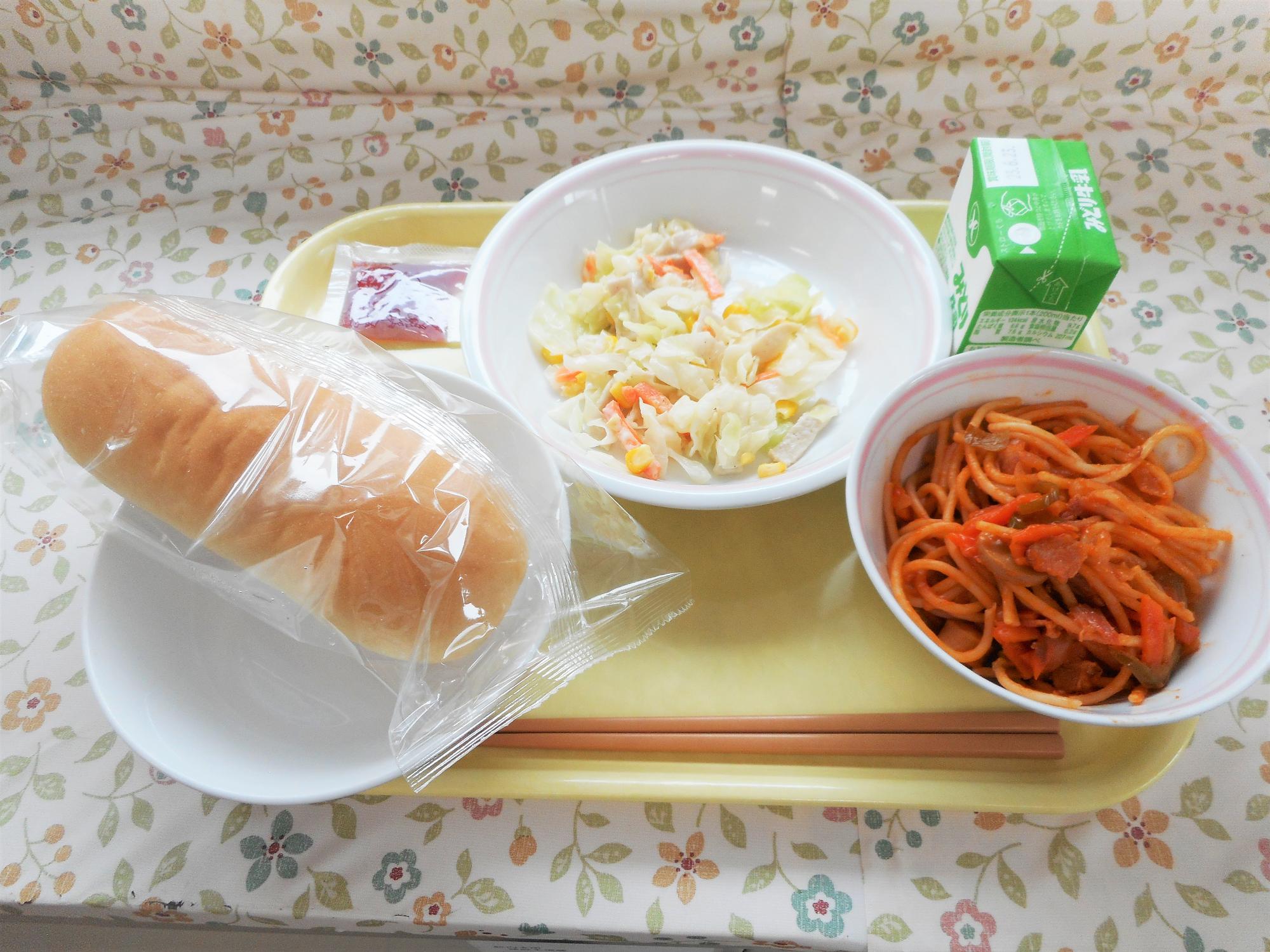 2023年6月14日の給食写真