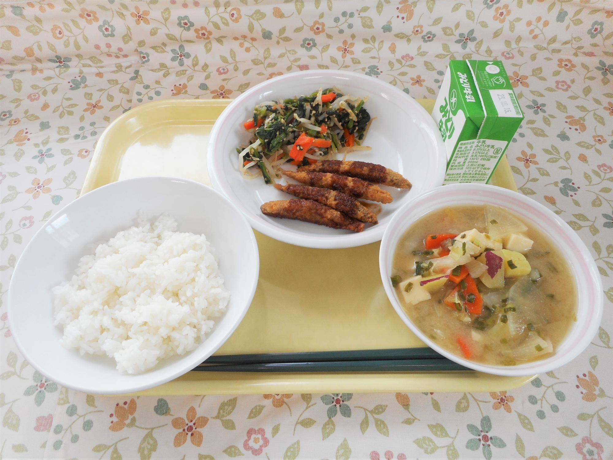 2023年10月6日の給食写真