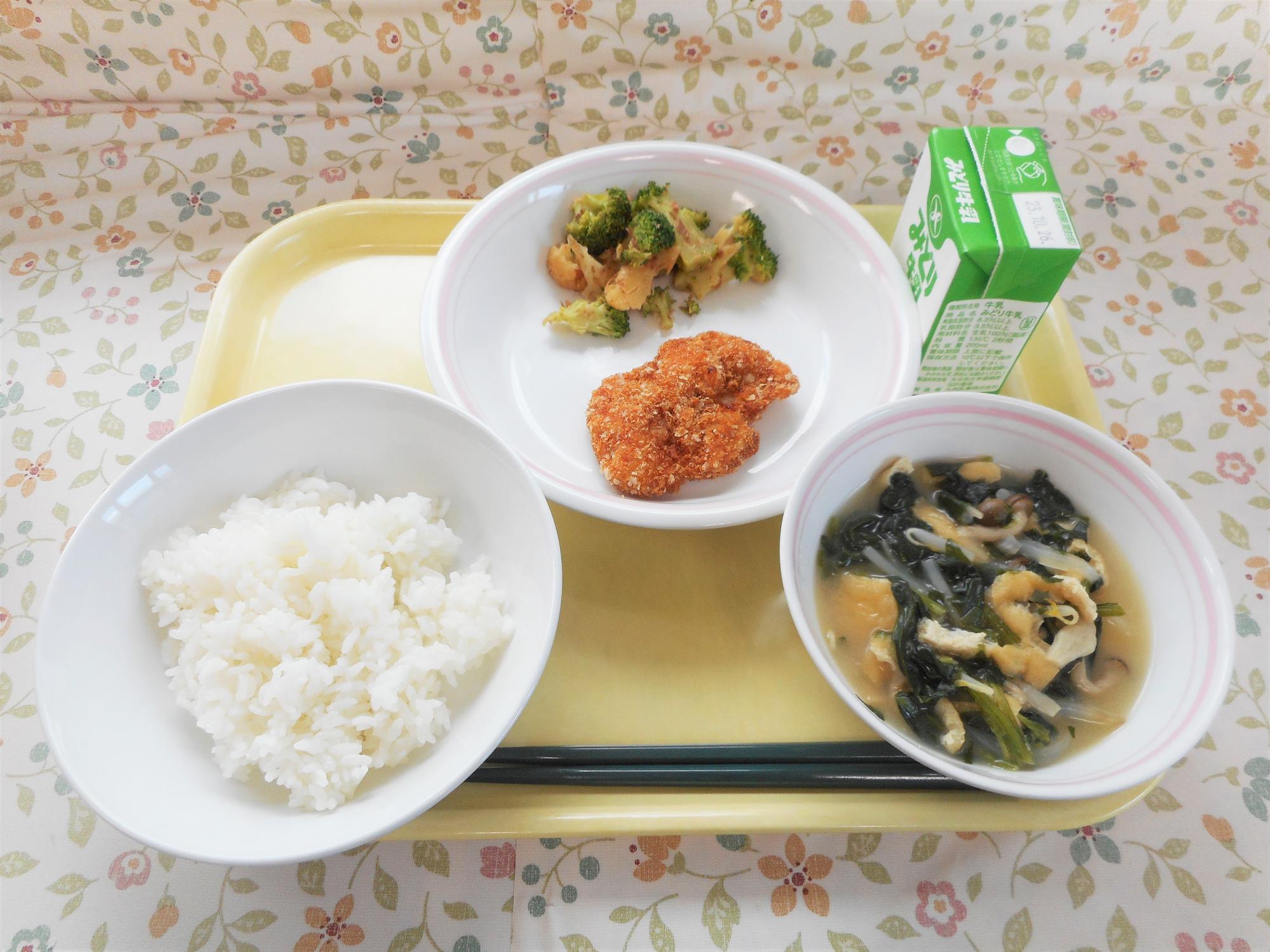 2023年10月17日の給食写真