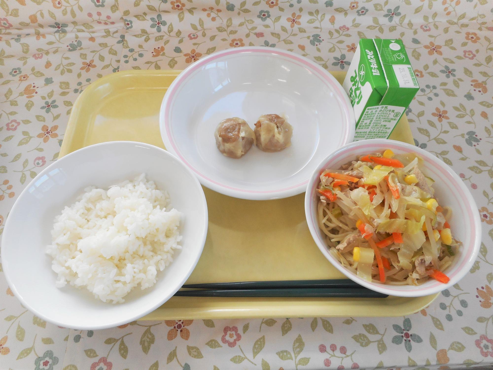 2023年10月23日の給食写真