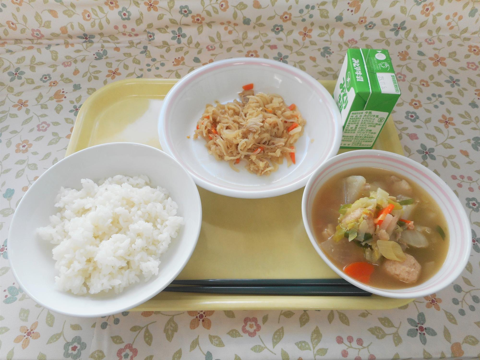 2023年10月27日の給食写真