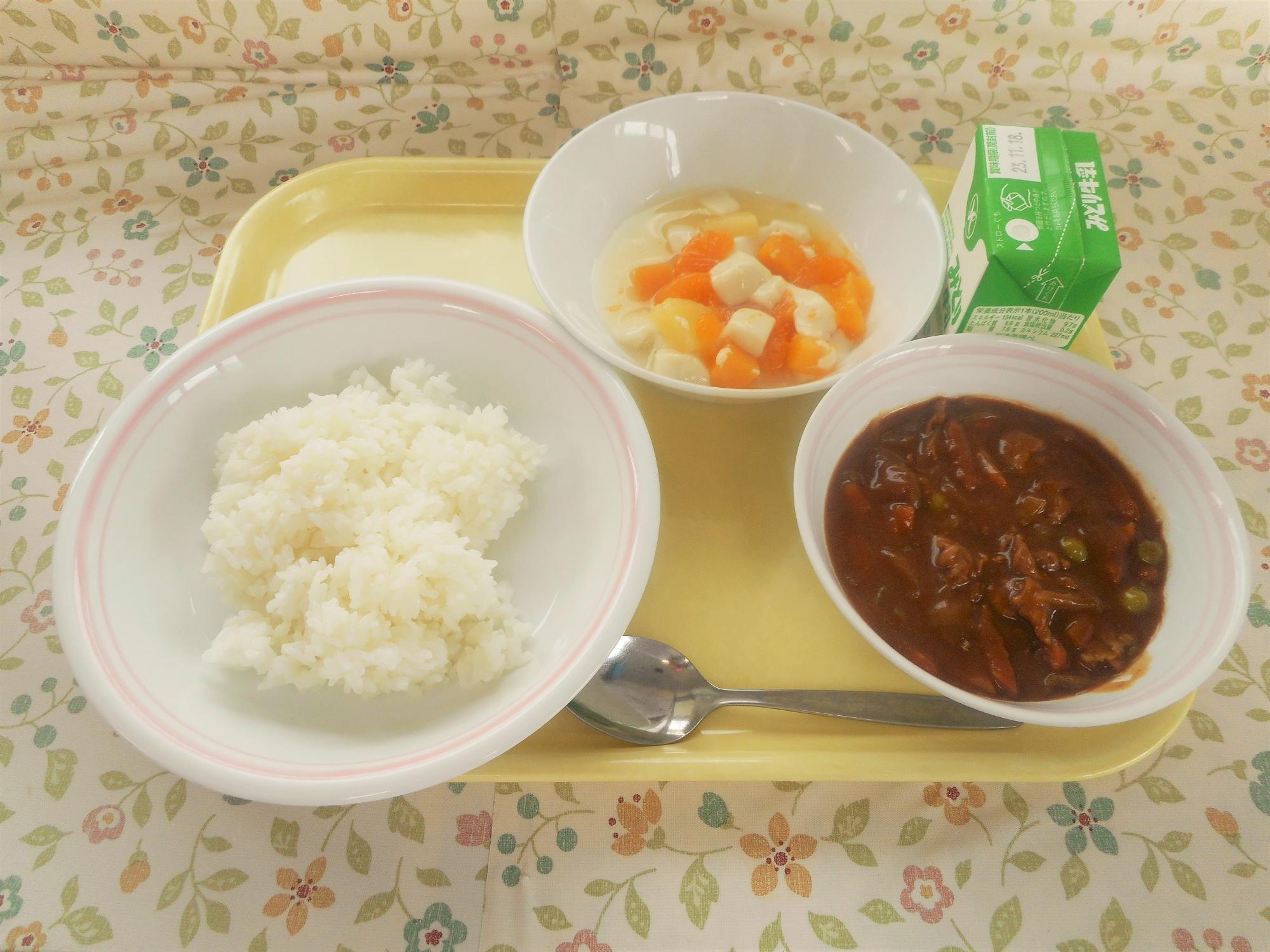 2023年11月9日の給食写真