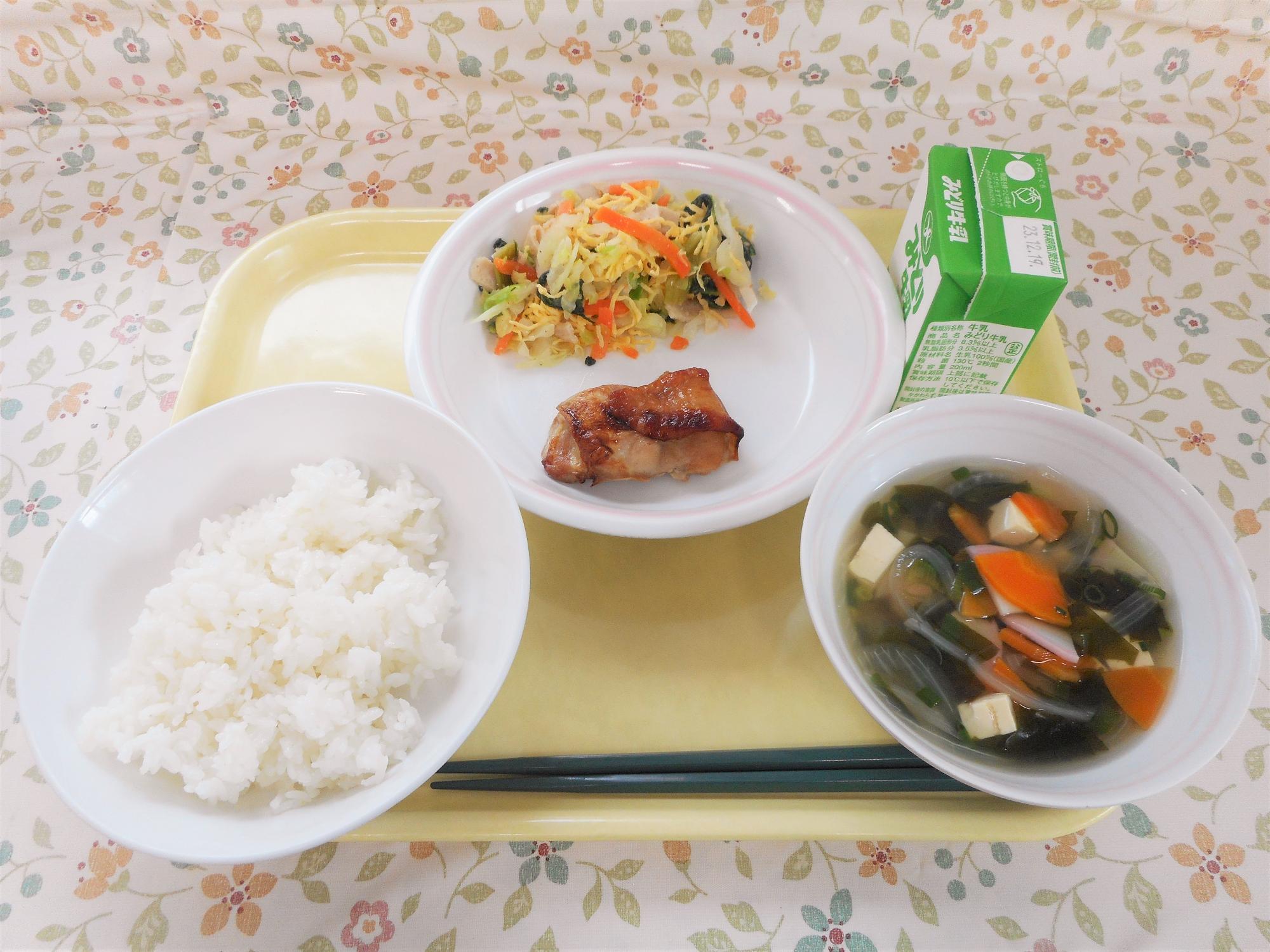 2023年12月11日の給食写真