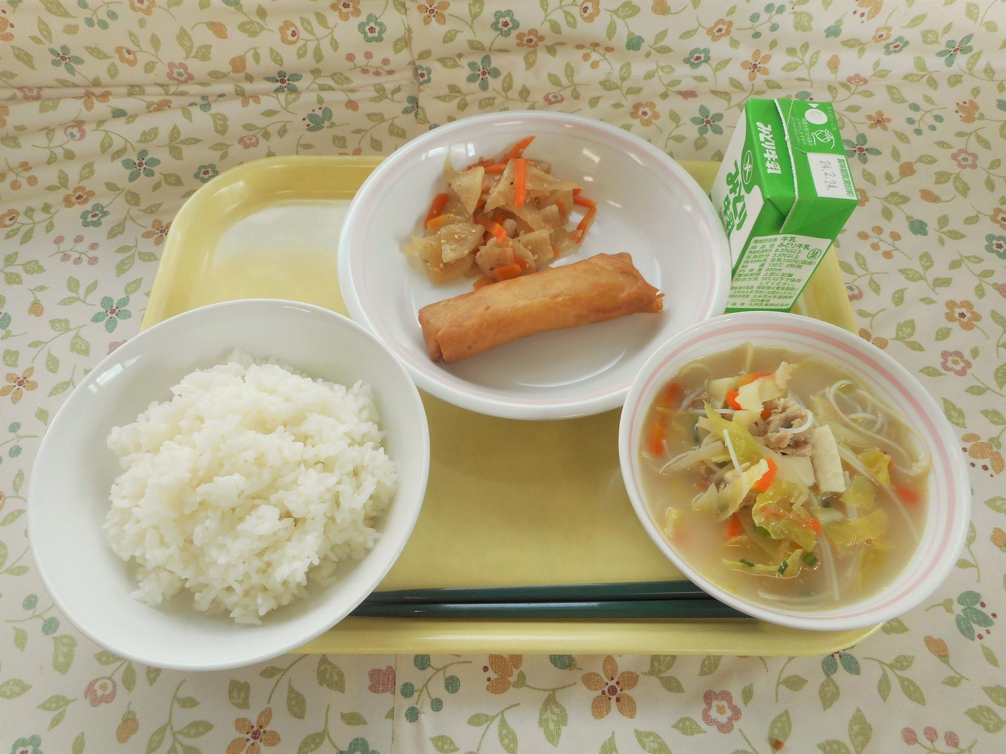 2024年2月15日の給食写真