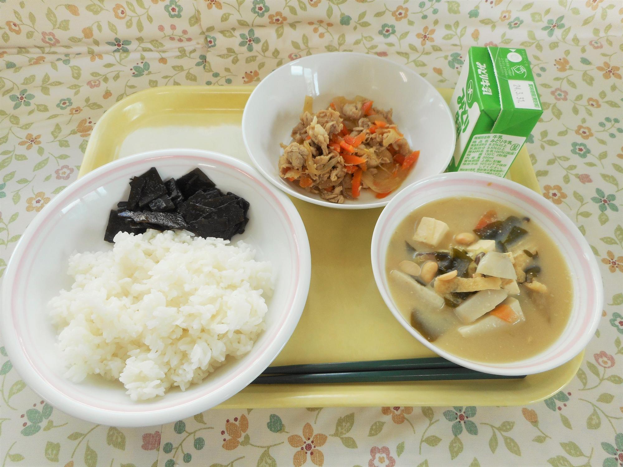 2024年3月22日の給食写真