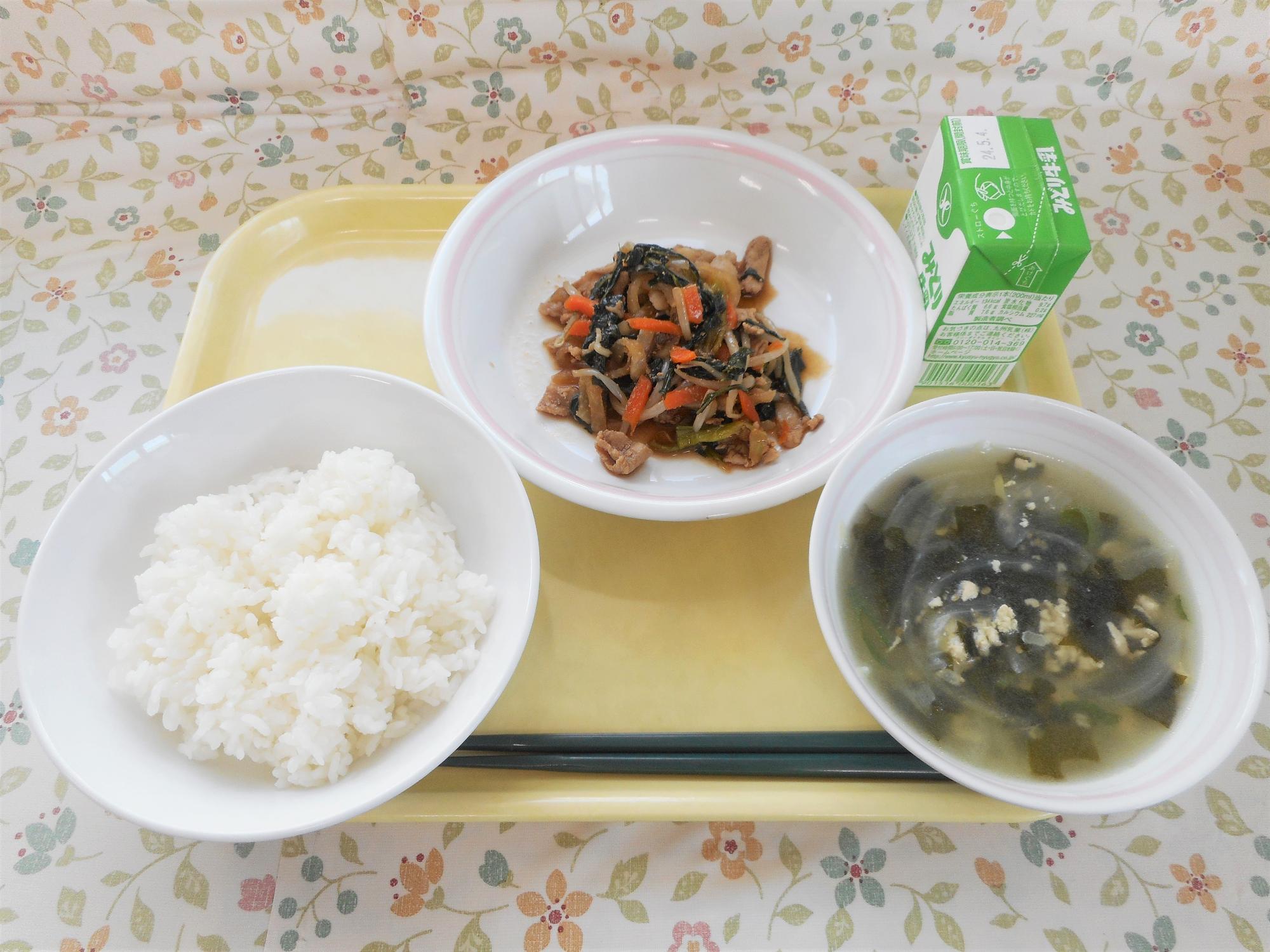 2024年4月25日の給食写真