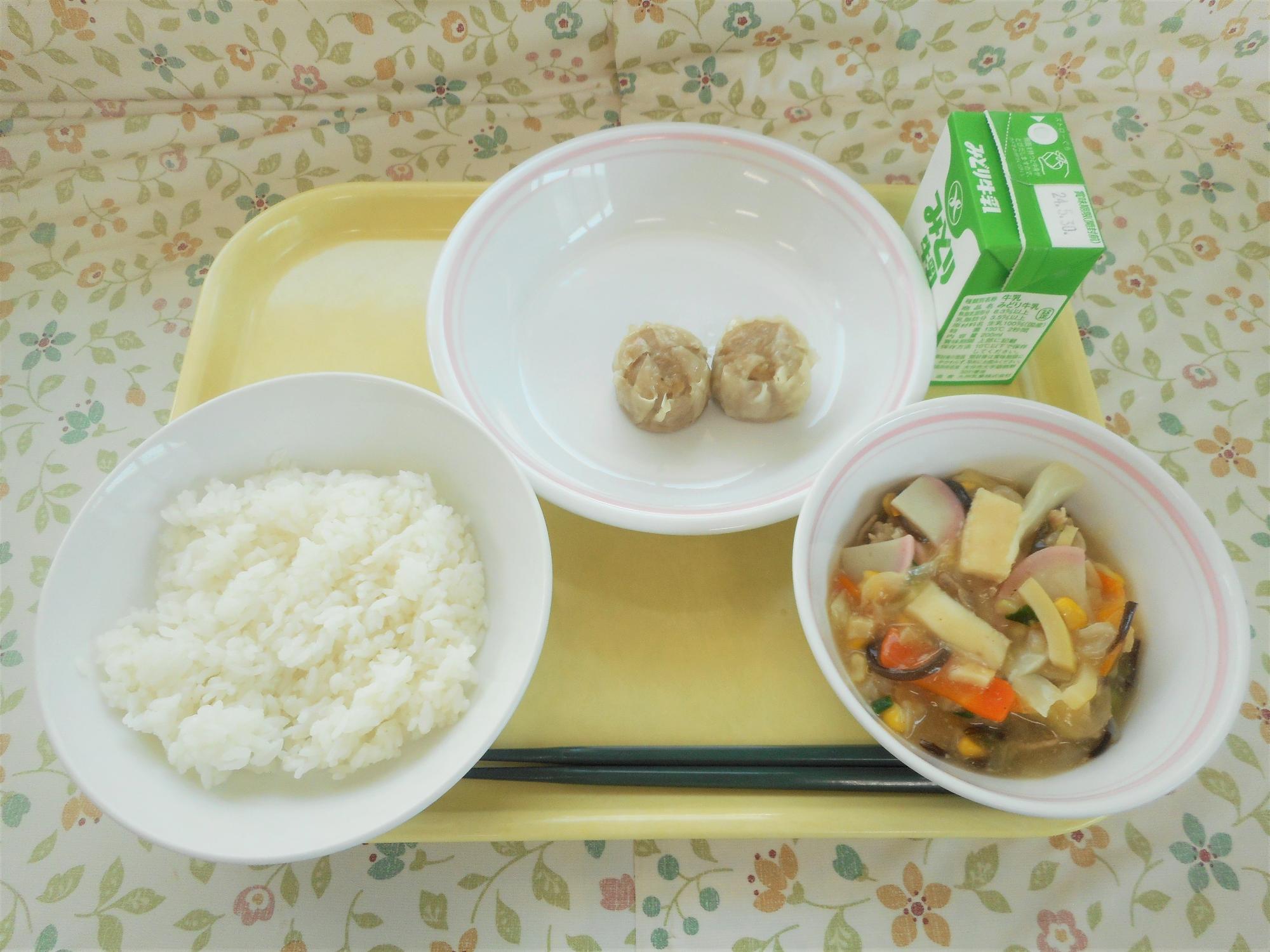 2024年5月21日の給食写真