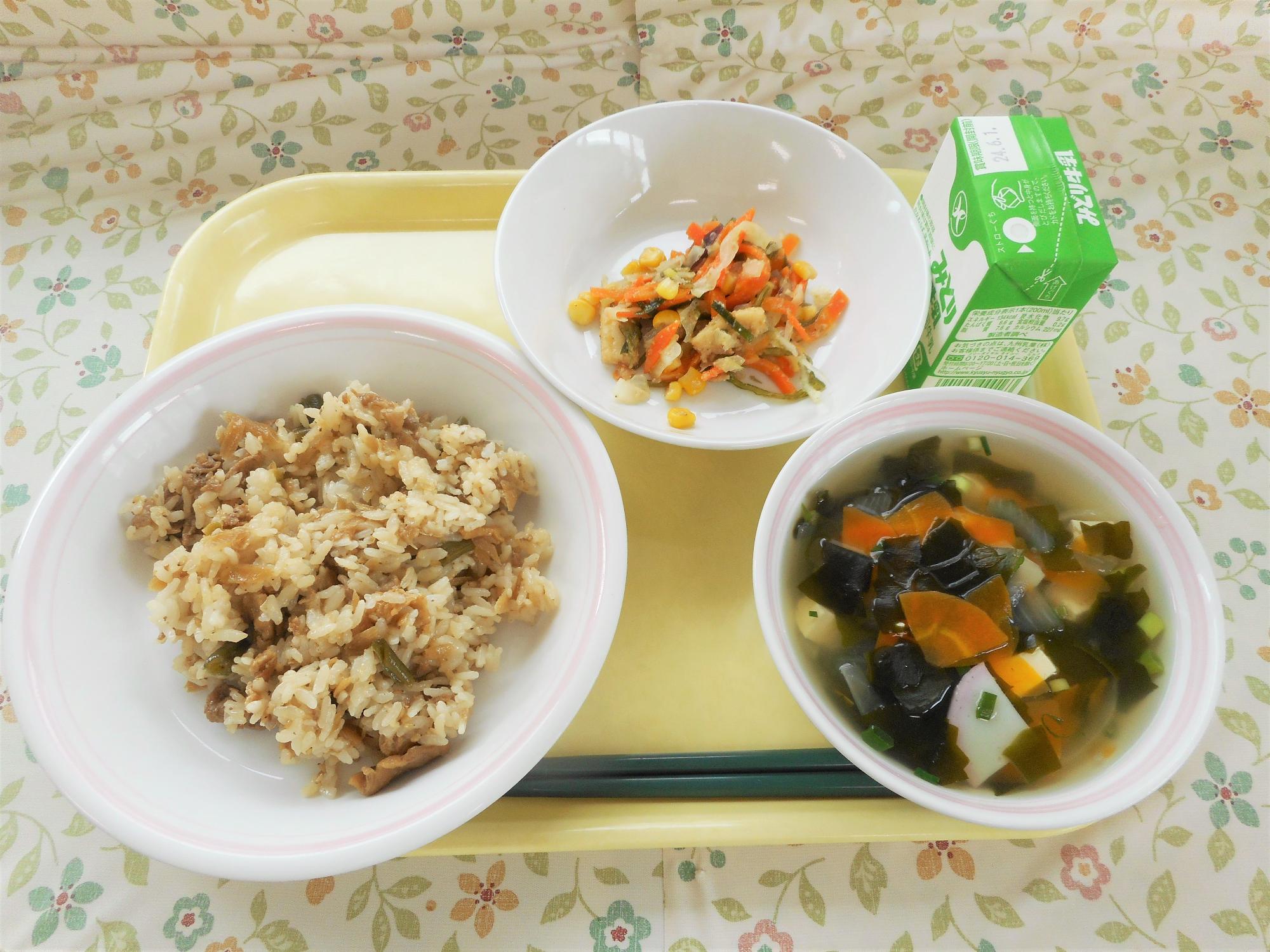 2024年5月23日の給食写真